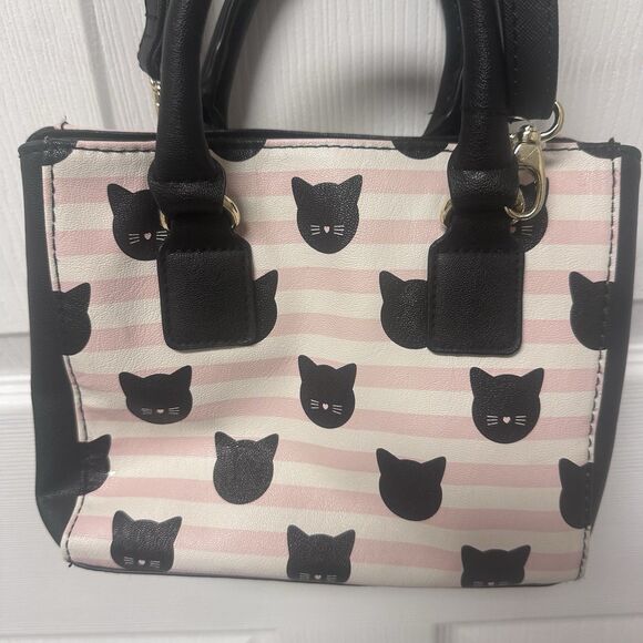 Betsey Johnson Luv Black Cat Crossbody Purse Pink Striped Handbag Designer Glam - Picture 3 of 12